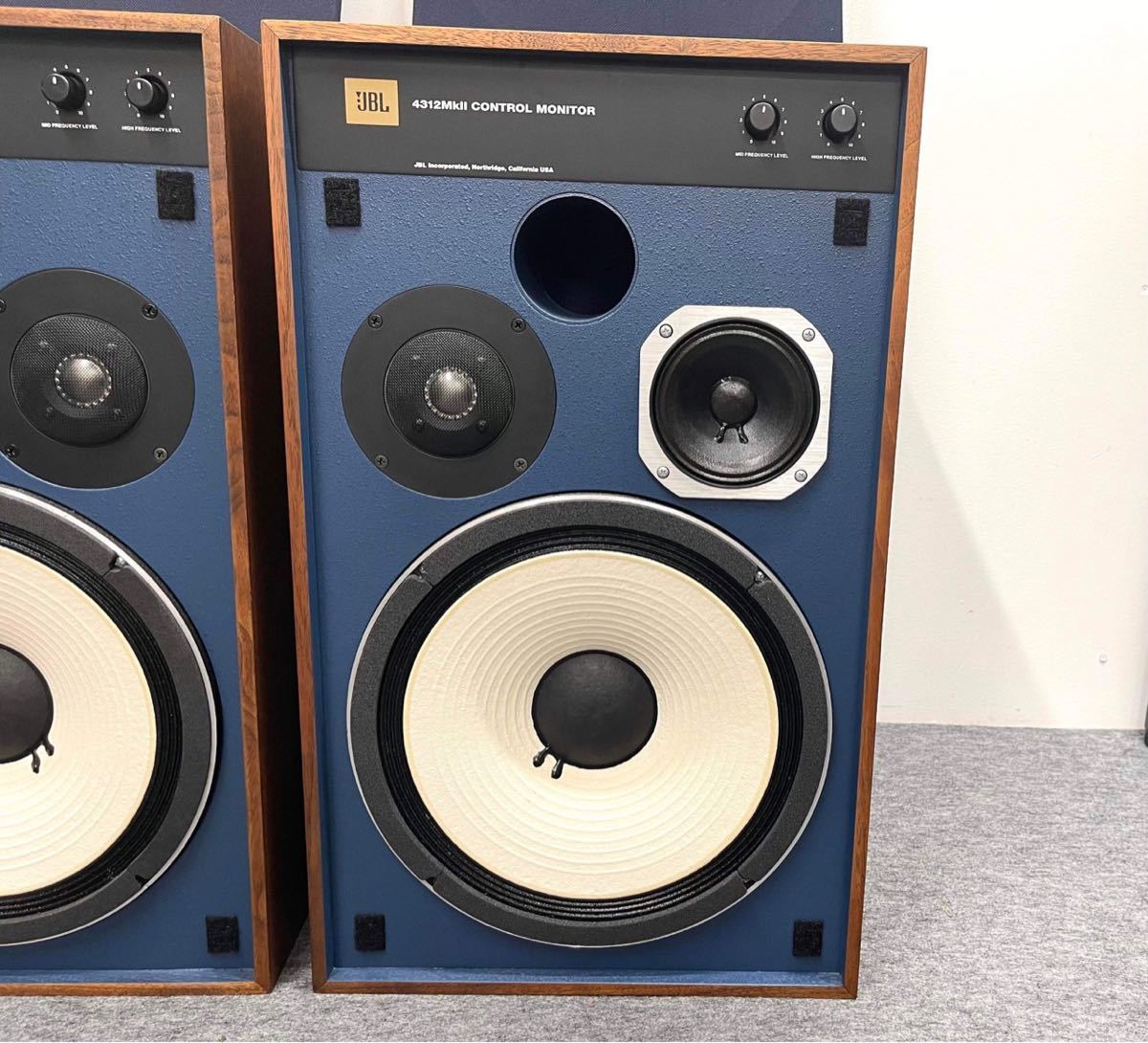 JBL 4312 MKII MONITOR CONTROL スピーカーペア。美品。動作良 JBL 4312 MKII MONITOR CONTROL スピーカーペア。美品。動作良