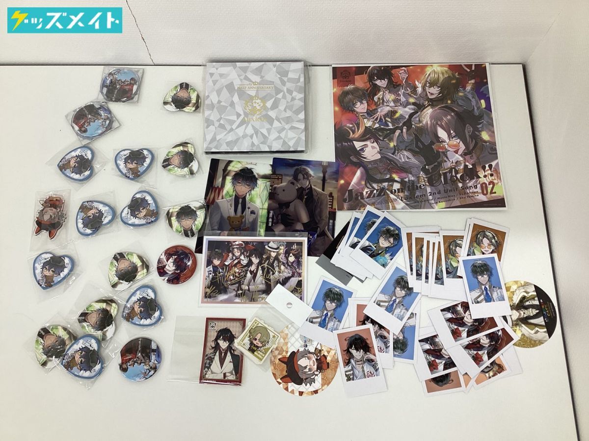 【現状】 Vtuber にじさんじEN グッズ Luxiem まとめ売り 缶バッジコースター カード 他