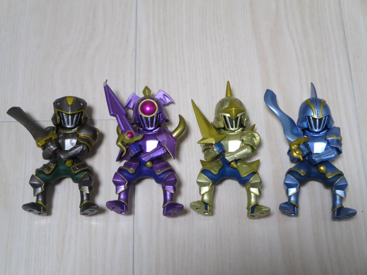 ロ PUZZLE＆DRAGONS パズドラ コレクタブルフィギュアVol.2 魔剣士 
