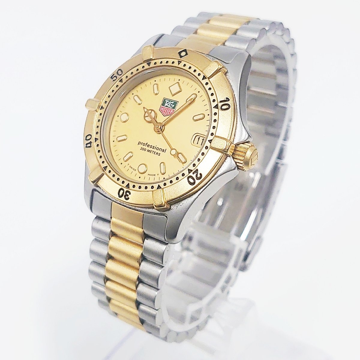 タグホイヤー TAG Heuer Professional 200m ダイバーズウォッチ 【公式