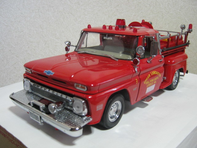 アメ車ミニカー サンスター 1965 シボレー C-20 消防自動車 希少 C
