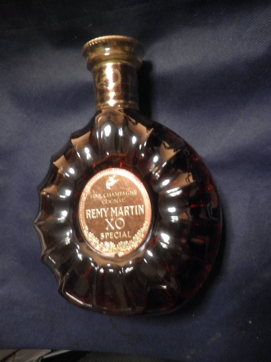 REMY XO MARTIN 未開栓 レミーマルタン SPECIAL 古酒 スペシャル 700ml