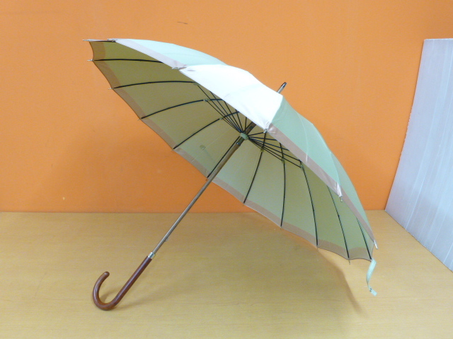 5132P◎前原光榮商店 トンボ洋傘 16本骨 手開き式 長傘 雨傘 ベージュ