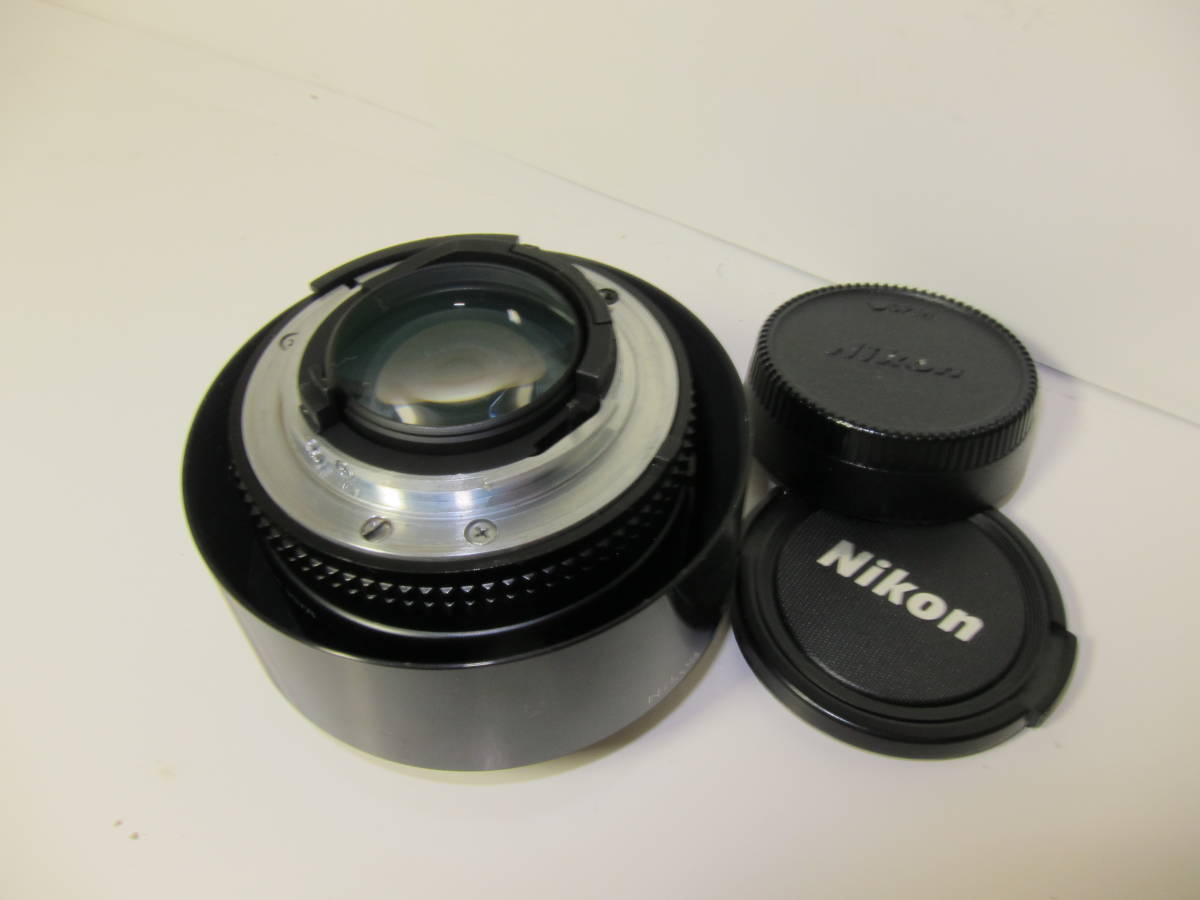 Nikon AF 50mm f1.4 New (フード HS-7 付き) □ 10674 【公式通販】