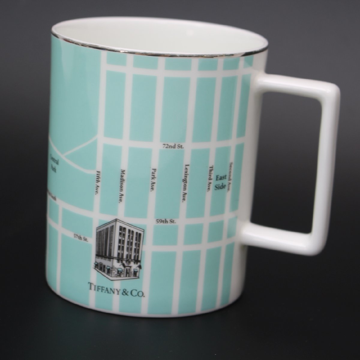 017)【ニューヨーク本店限定】TIFFANY&CO. 20449 FINE BONE CHINA MADE IN JAPAN Manhattan Map Mug ティファニー マンハッタンマグカップ