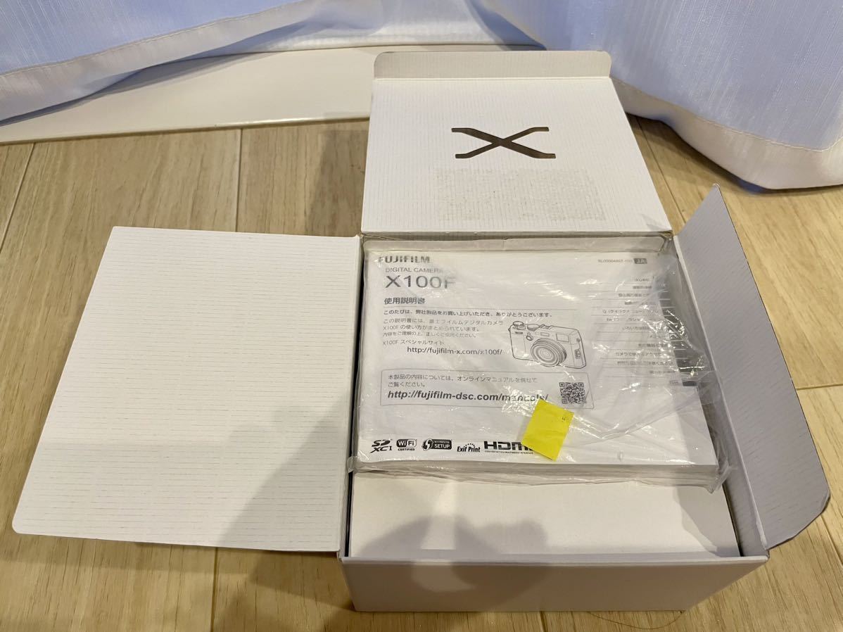 【美品】FUJIFILM X100F シルバー 付属バッテリー 富士フイルム X100F シルバー 【公式通販】