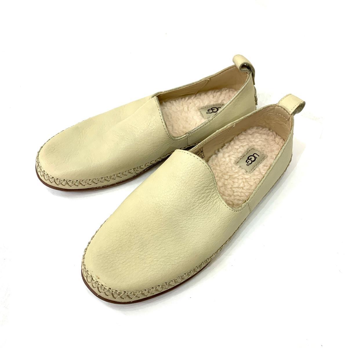 ◇UGG アグ スリッポン ◇ ベージュ レザー 内ボア レディース 靴 