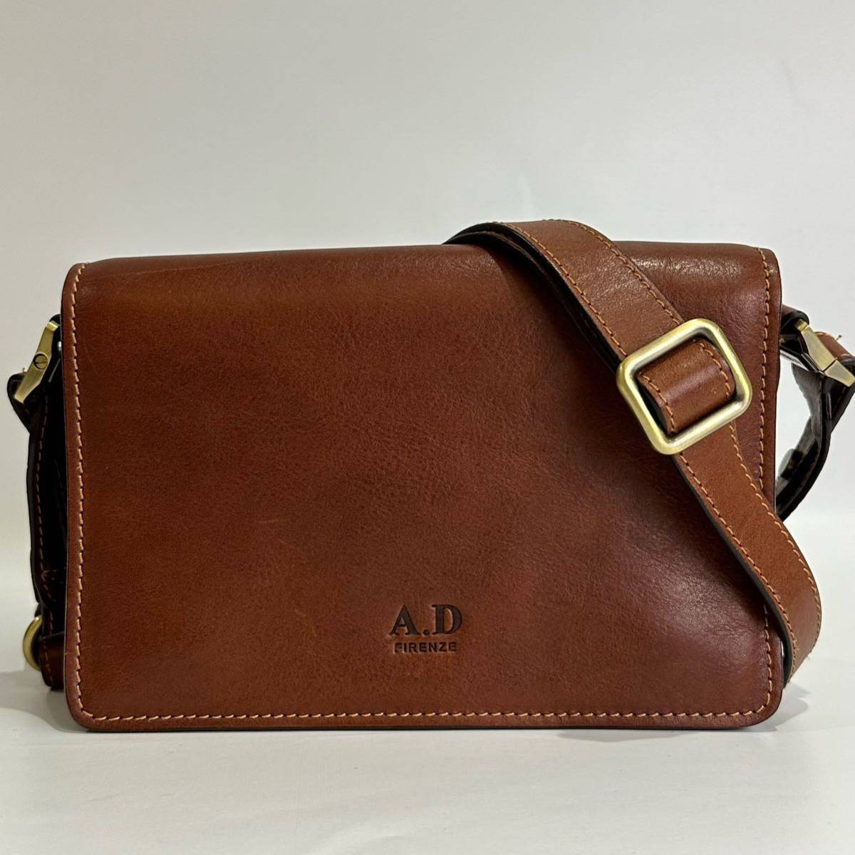 美品!!イタリア製 A.D firenze 本革 レザー 多収納 ショルダーバッグ 