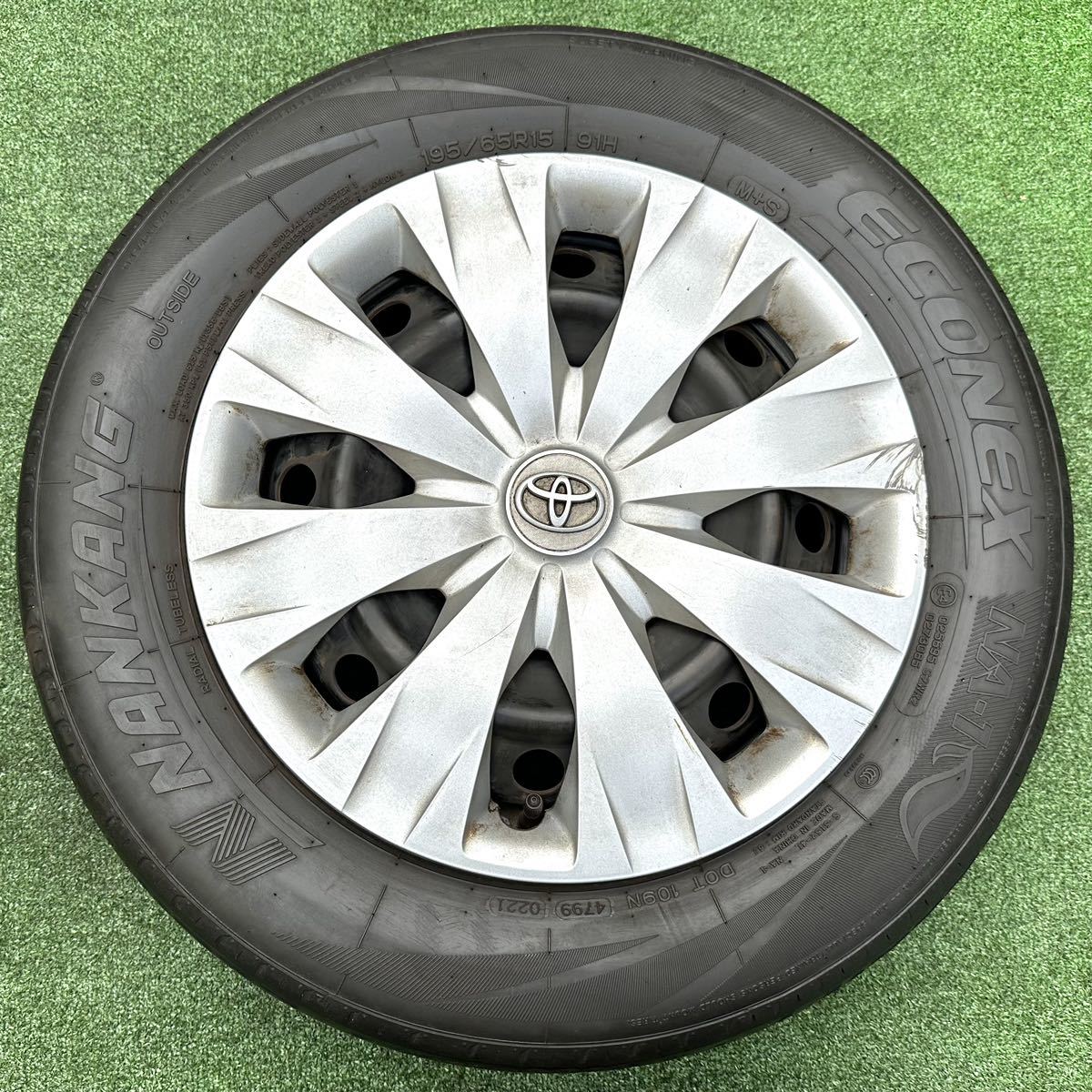 トヨタ 純正 15インチ スチールホイール＆ラジアルタイヤ 2021年製 195 