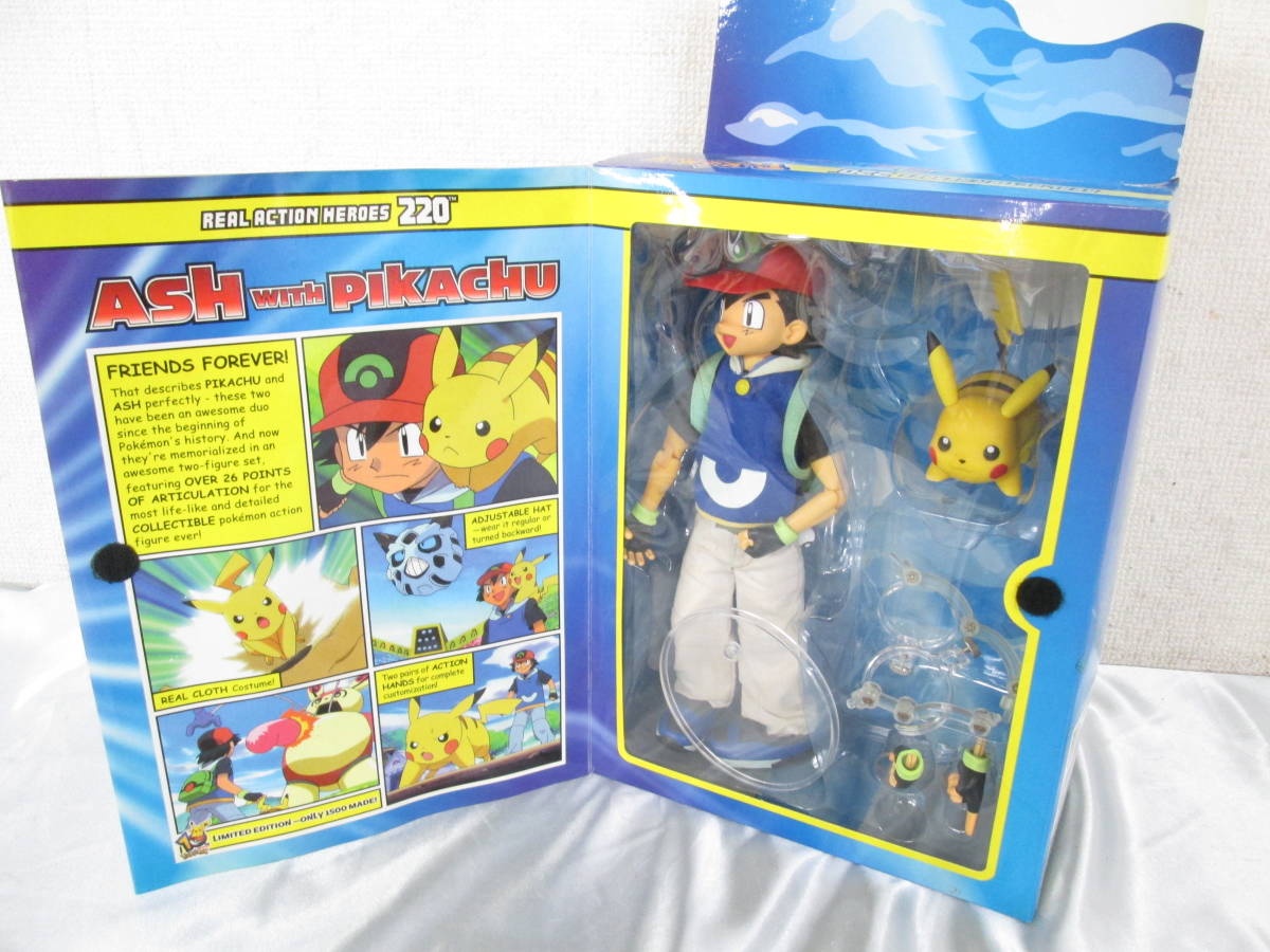 D. RAH220 サトシ with ピカチュウ ASH with PIKACHU 