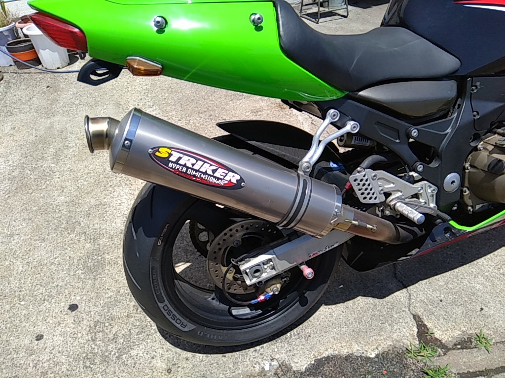 STRIKER ストライカー ZX12R ZX12R用マフラー チタン フルエキ ガリ傷