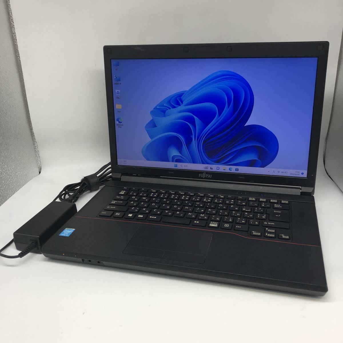 ノートパソコン 富士通 LIFEBOOK 訳あり 新品 同様 中古 Office搭載 