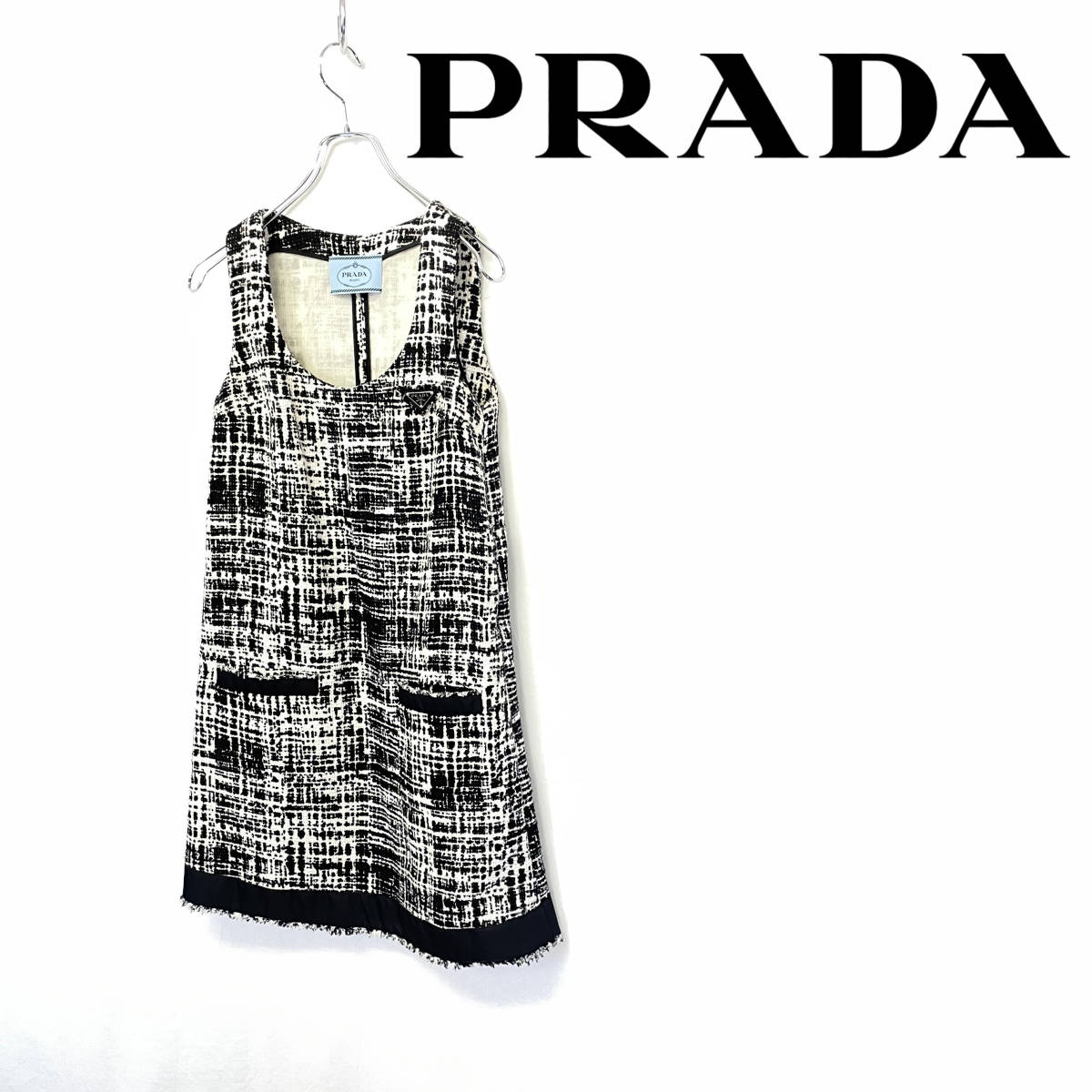 2022SS PRADA プラダ 三角ロゴプレート ツイード ノースリーブ ワンピース size 36 P3G46 ジャパン表記あり国内正規品