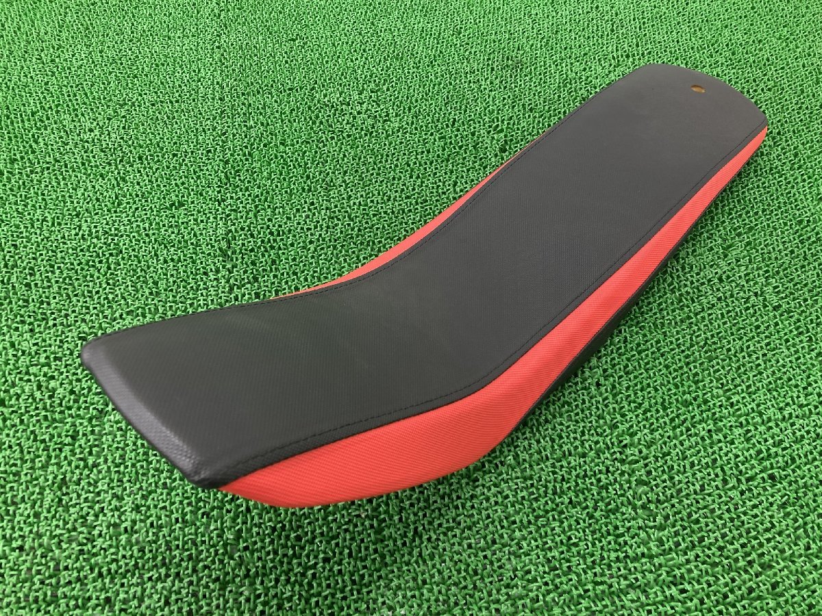 RX125 シート 866002 アプリリア 純正 中古 バイク 部品 コンディション良好 破れ無し 品薄 希少品 車検 Genuine