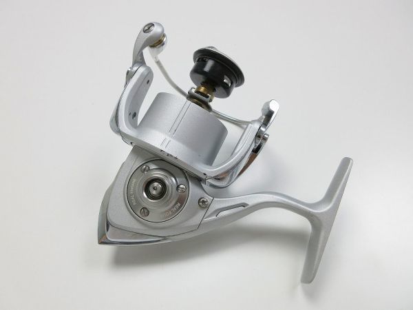 Daiwa ダイワ 07 ルビアス 3000 LUVIAS 【公式通販】 07 ルビアス 3000