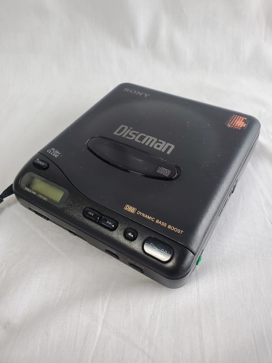 SONY Discman ポータブルCDプレーヤー .: Sony D-EJ775 Portable CD