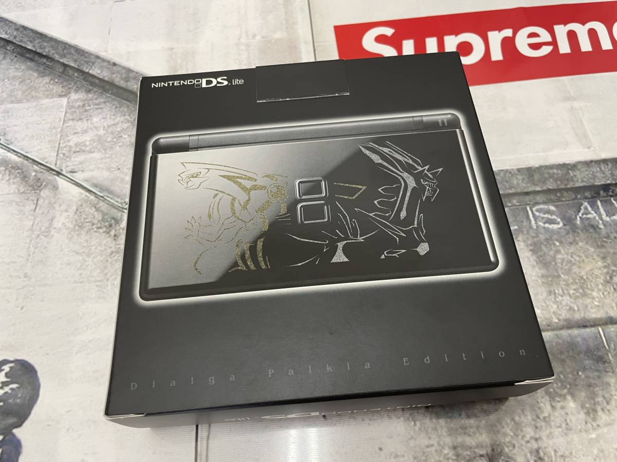 コレクター引退～超レア 新品未使用 ニンテンドーDS Lite ディアルガ 