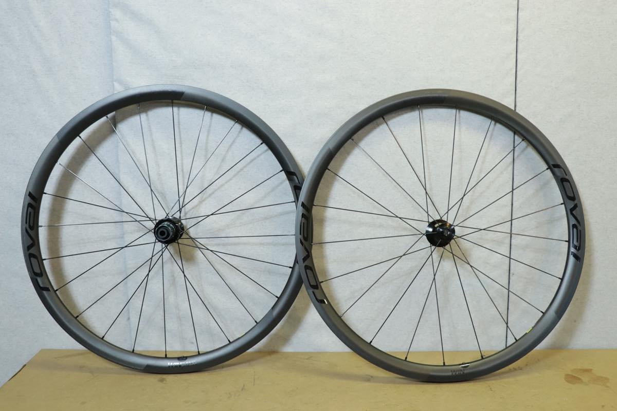 値下げ! ○Roval ロヴァール ALPINIST CLX 1 DISC シマノフリー 11s対応 クリンチャー カーボンホイールセット 超美品