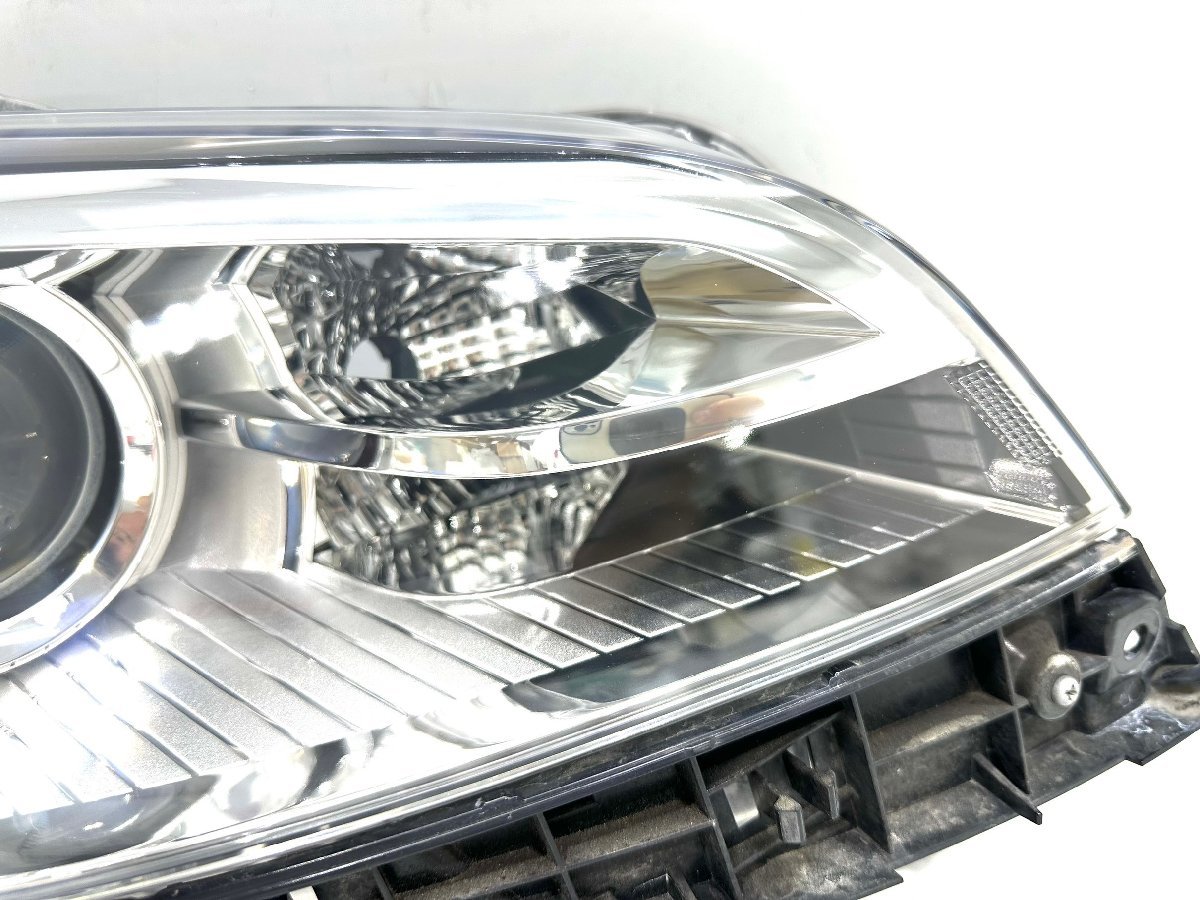 日産デイズルークス左ヘッドランプ 自動車・オートバイ