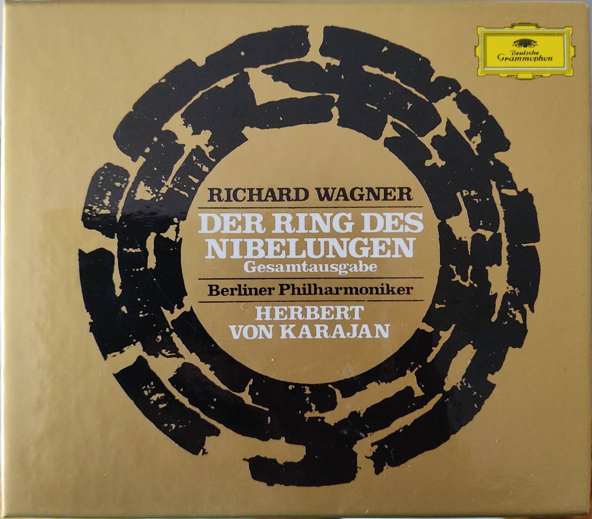 ワーグナー:楽劇『ニーベルングの指環』全曲15CD(輸入盤)⁄カラヤン
