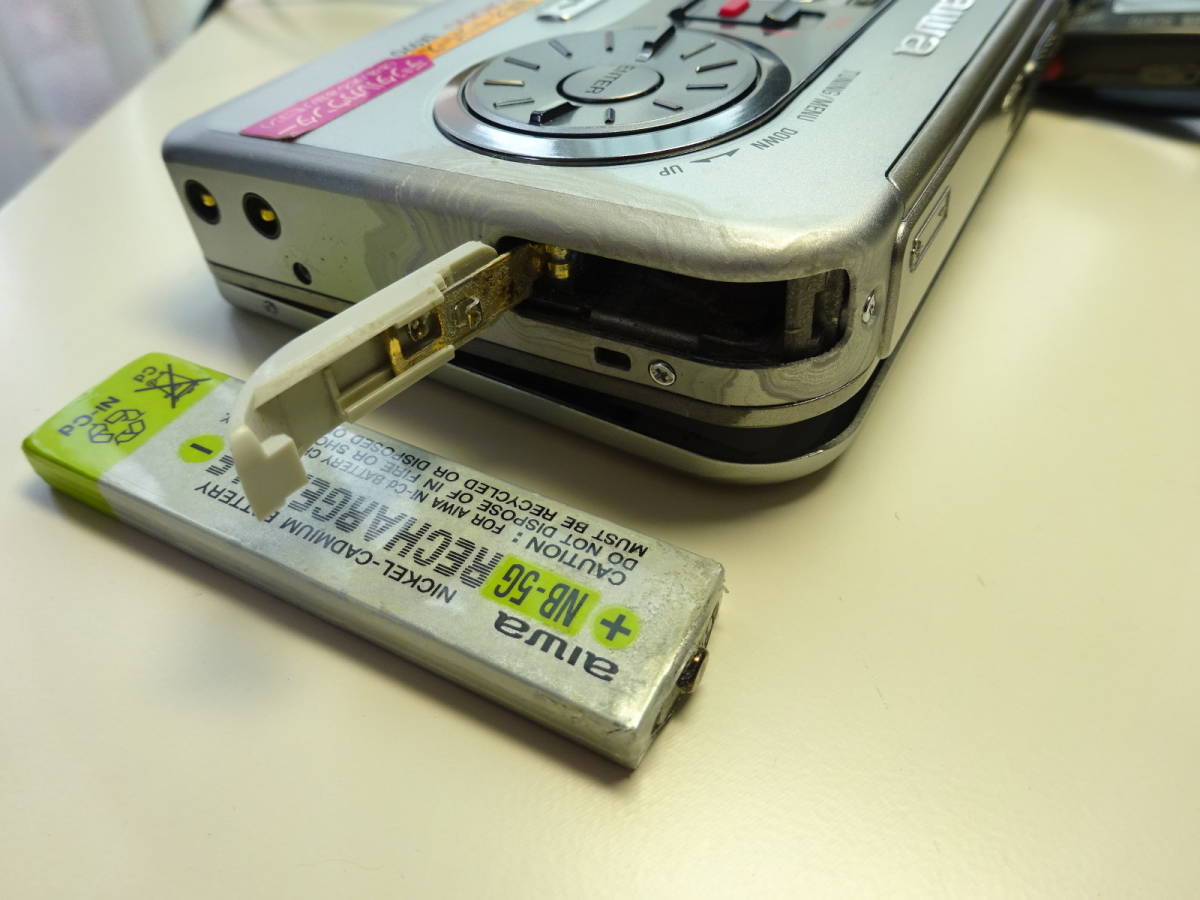 美品！ aiwa HS-JX970 ステレオラジオカセットレコーダー 整備済み AIWA HS-JX970 ポータブルカセットプレーヤー 録音・ラジオ