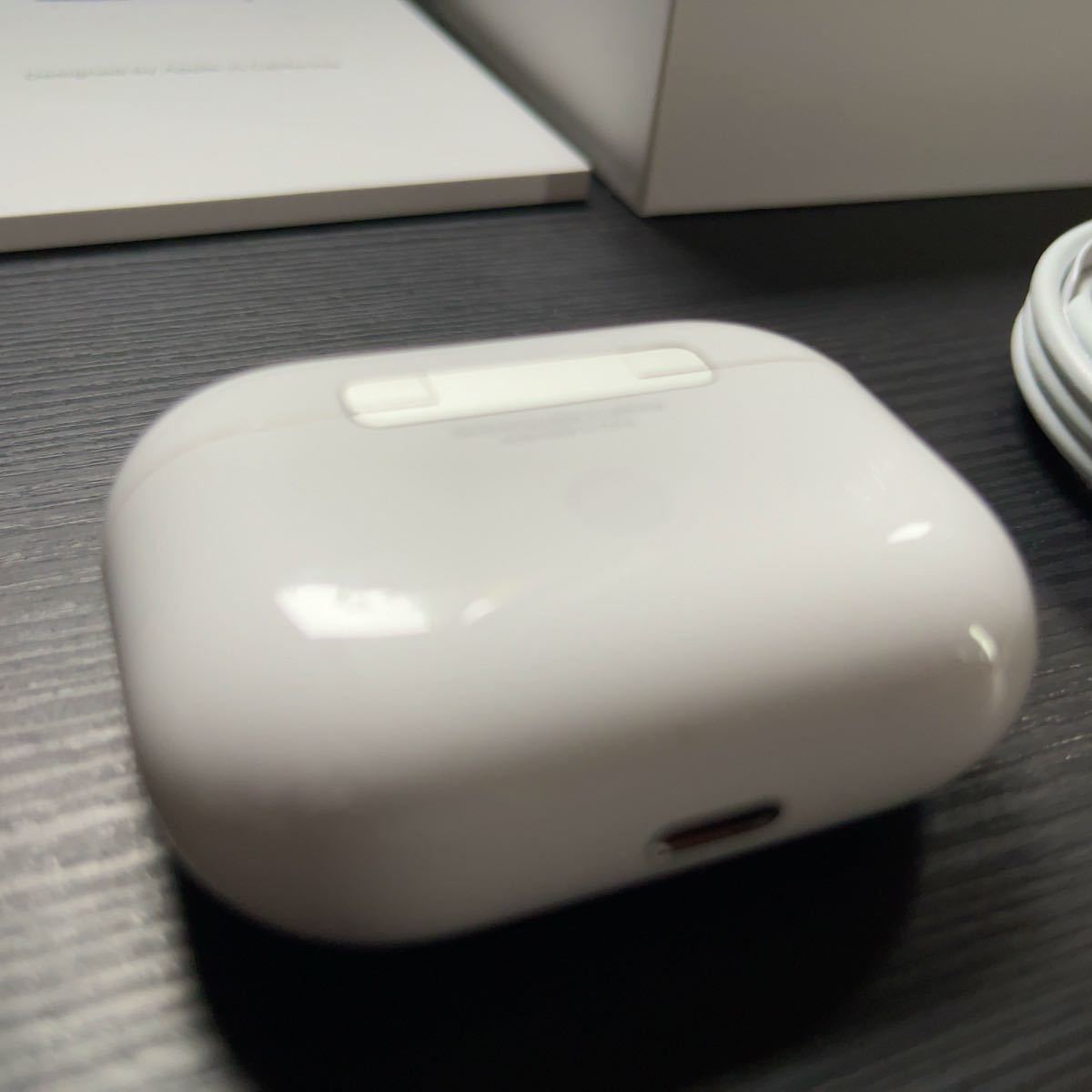 AirPods Pro アップル Dz407731 Apple&frasl;アップル 格安1円スタート 1円スタート 難あり Air Pods Pro with Wireless Charging Case MWP22J/A 【東0807-50-0822】清