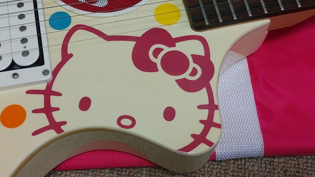 超希少 FERNANDES ZO-3 ハローキティ ソフトケース付き フェルナンデス
