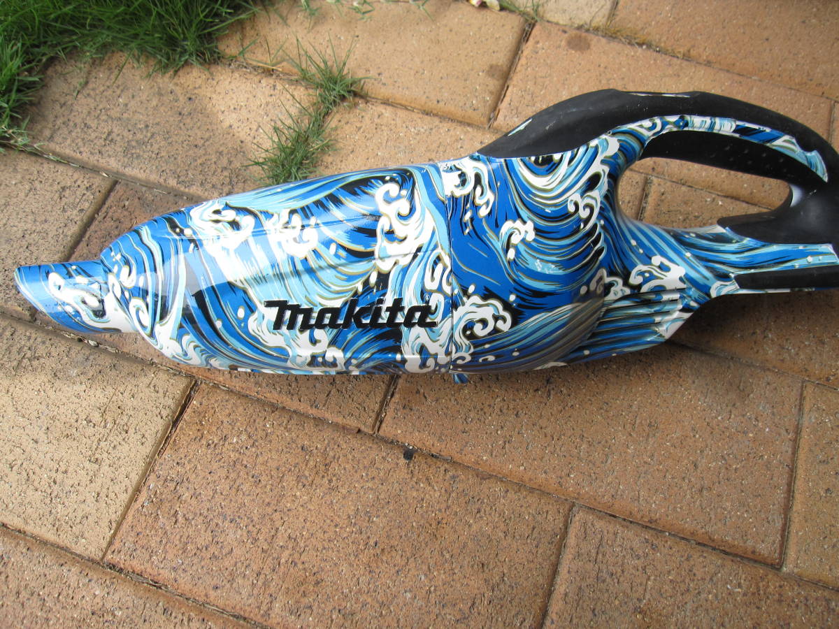 マキタ CL181FD 充電式クリーナー - 18V Makita : 掃除 品 動作確認・簡易清掃済み 充電式 makita ☆中古品☆ カプセル式 18V充電式クリーナー CL181FDRF（青