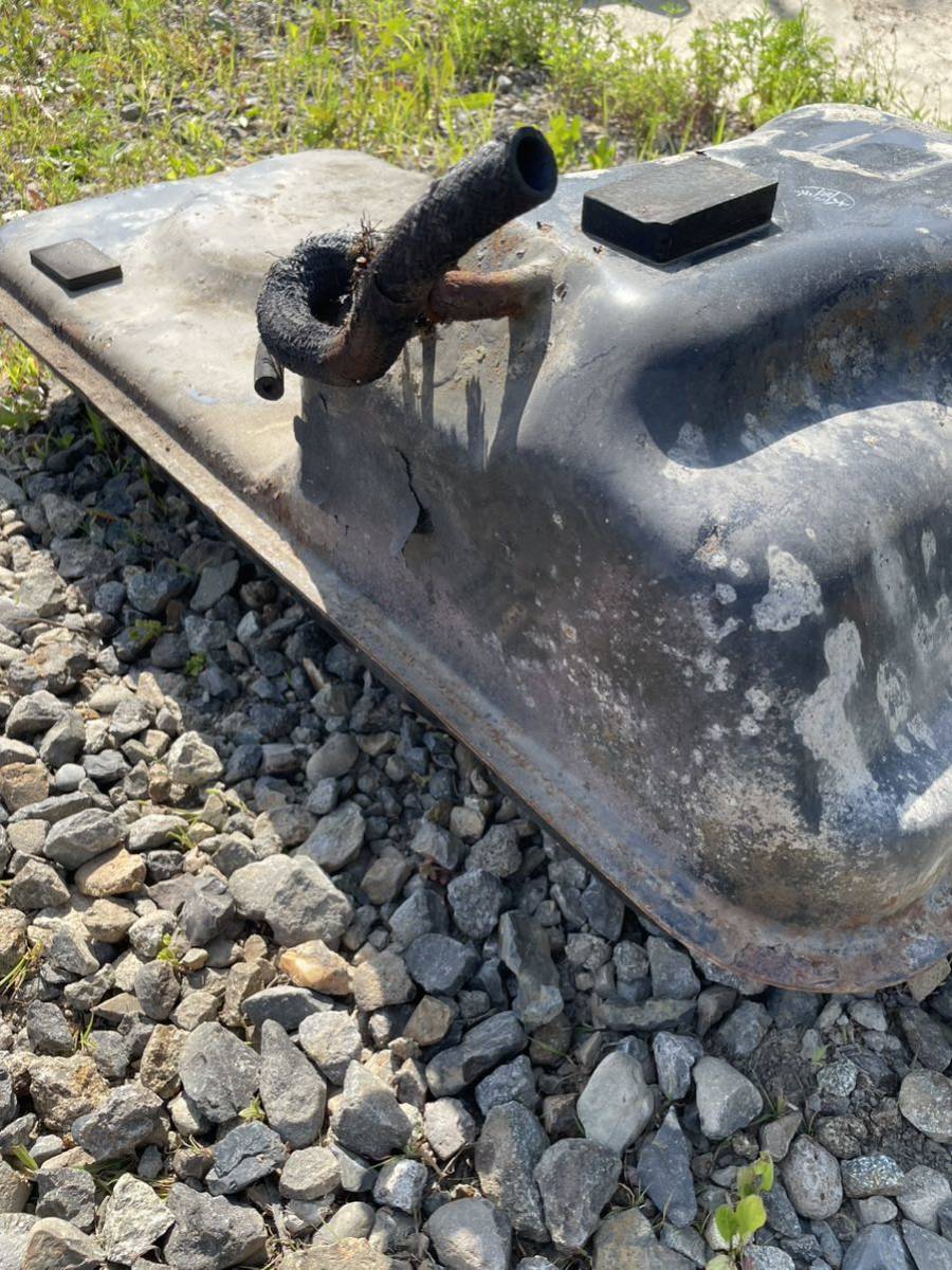 旧車 日産S30系 フェアレディZ 中古ガソリンタンク 旧車 日産S30系