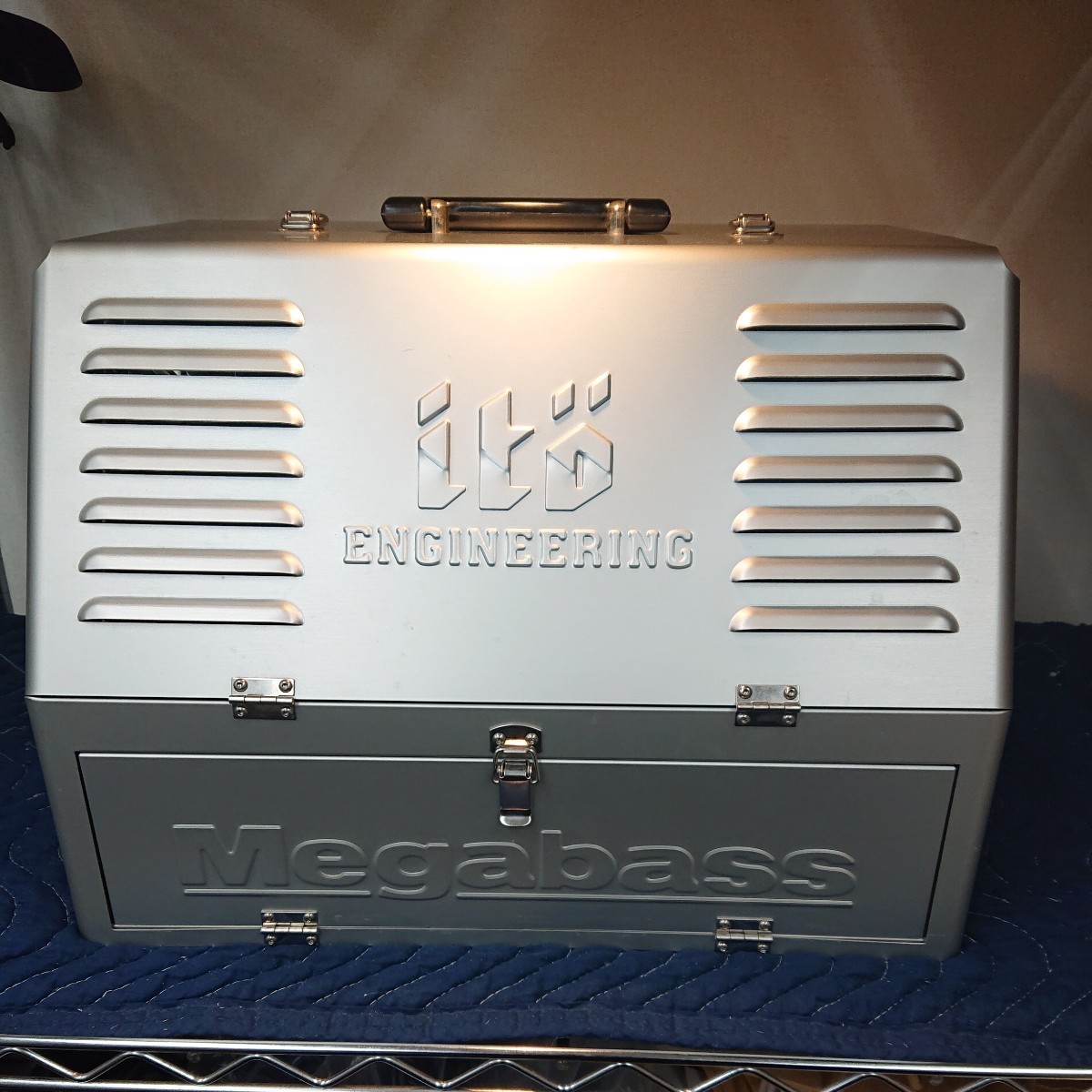 定番人気，セール メガバス アサイラム Megabass ito ENGINEERING