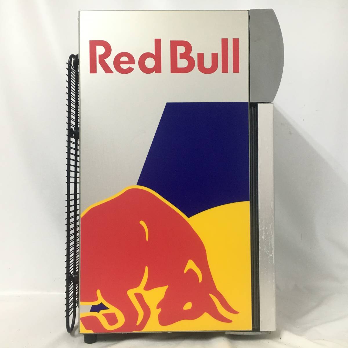 ut9/36 Red Bull レッドブル ドリンクショーケース CMV20 冷蔵庫 卓上