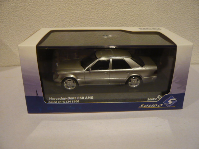 Mercedes Benz E60 AMG　Based　On　W124　E500（メルセデスベンツ）シルバー