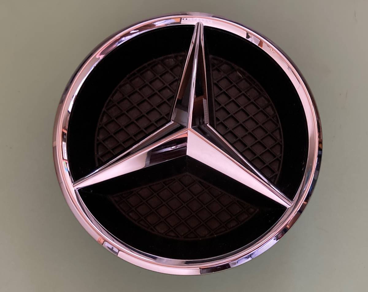 メルセデスベンツ W218 CLS 純正 フロントグリルエンブレム 