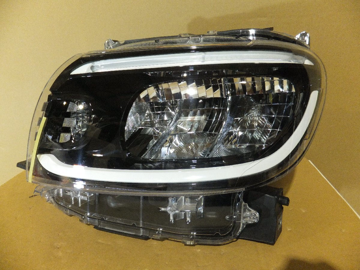 即決 良品 タント LA650S LED 左ヘッドライト 純正 81170-B2710/ KOITO