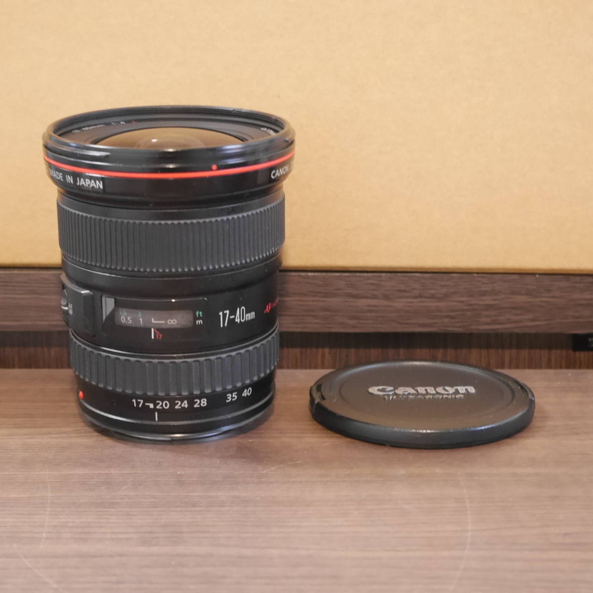 キャノン CANON EF 17-40mm F4 L USM EF17-40mm USM F4L 旅に最適の キャノン CANON EF 17-40mm F4 L USM EF17-40mm USM F4L 旅に最適の