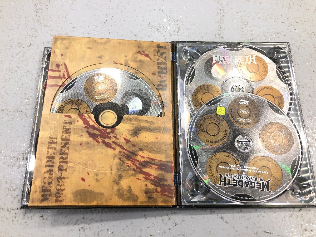 〇 中古 MEGADETH / WARCHEST [輸入盤] BOX(4CD+1DVD) メガデス 同梱