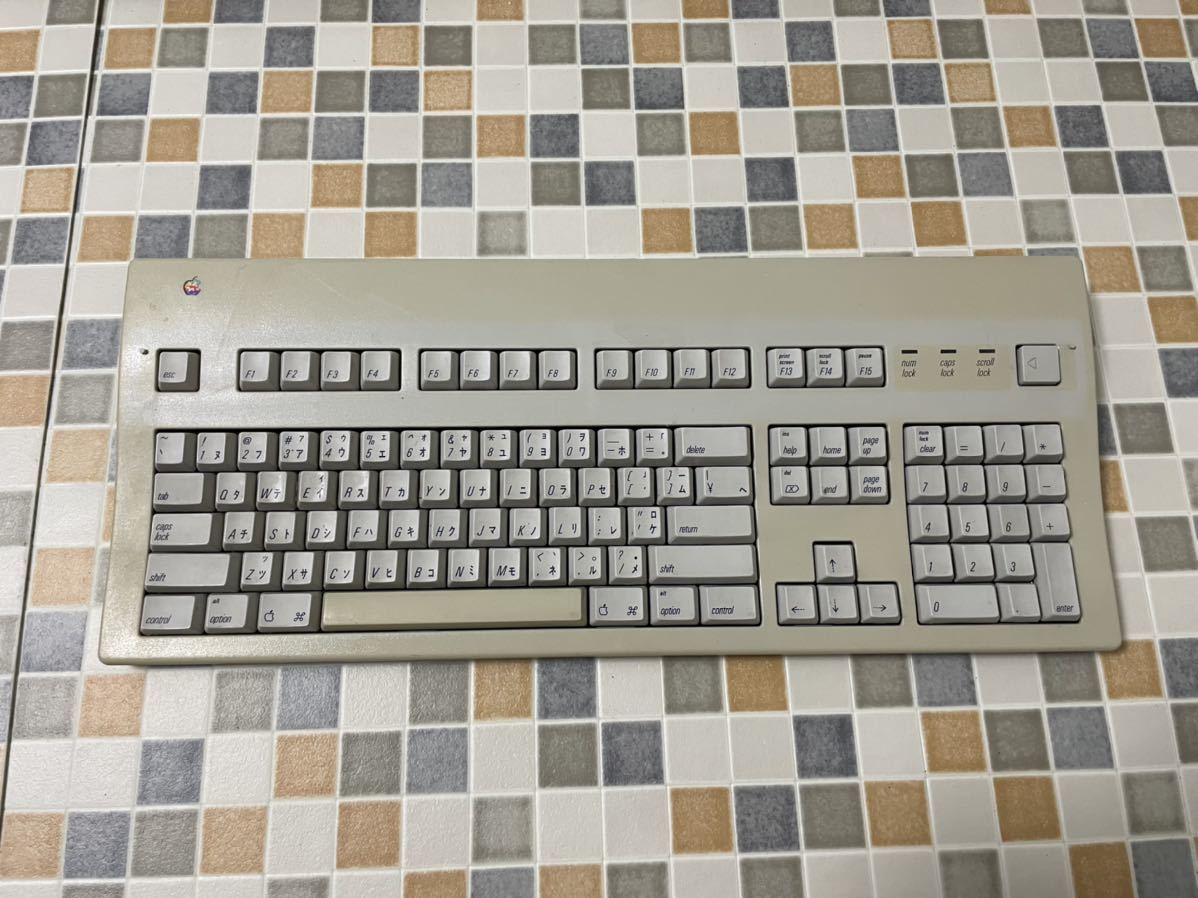 Apple Extended Keyboard II M3501 1990 MAC パソコン キーボード の 