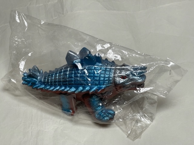 ソフビ sofubi sofuvi sofvi ウルトラマン スカイドン 茶色 成型 