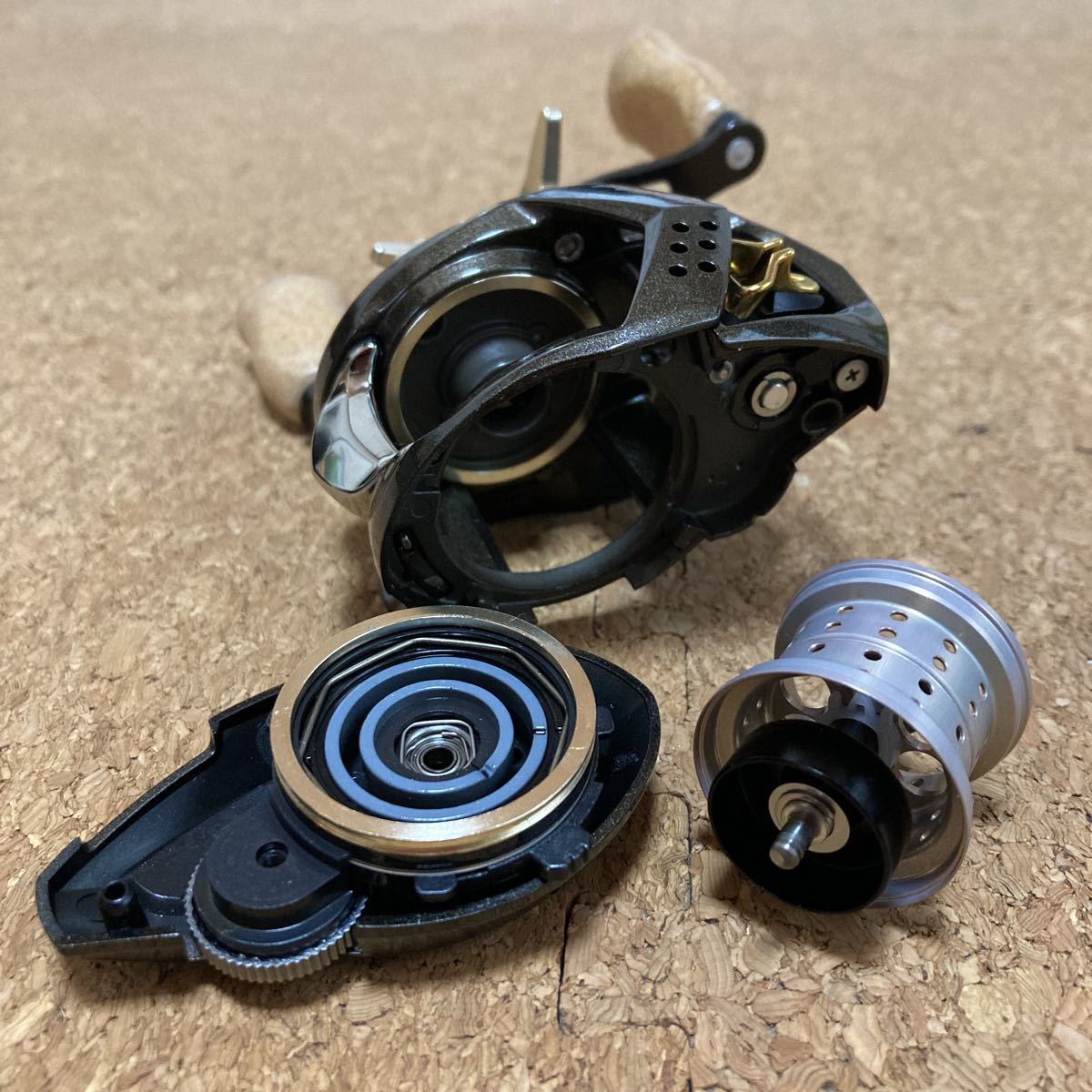 ダイワシルバークリーク AIR TW ストリームカスタム ベイトリール