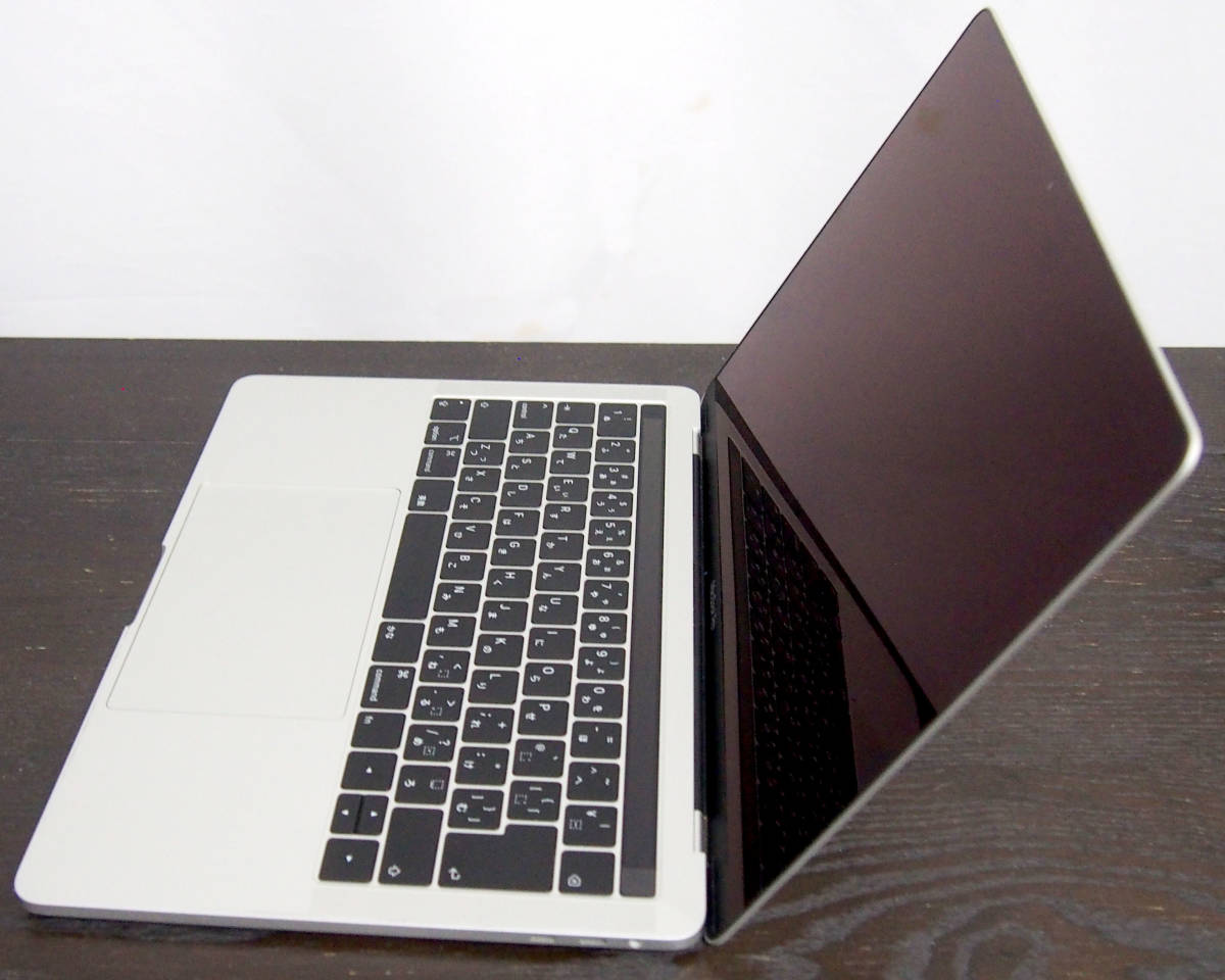□ジャンク□A1989□MacBook Pro (13-inch， 2018)□EMC3214□スペース