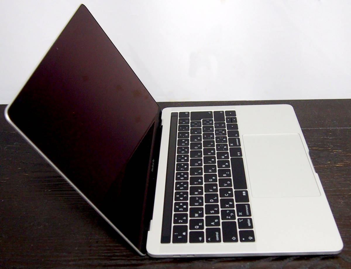 □ジャンク□A1989□MacBook Pro (13-inch， 2018)□EMC3214□スペース