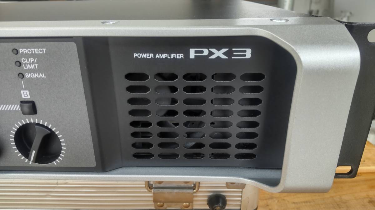 【動作確認中古】美品 YAMAHA PX3 パワーアンプ ステレオ出力300+300W