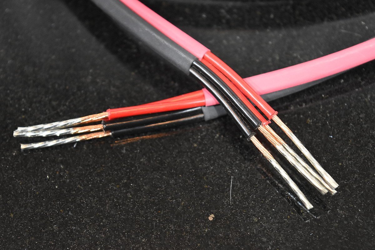 MITSUBISHI/三菱電線 ハイエンド スピーカーケーブル SP-1 ペア 2.0m  