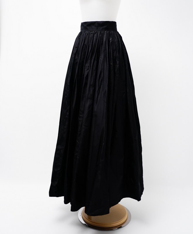 TG1272☆フランス製☆NINA RICCI PARIS/ニナ リッチ*シルク*フレアスカート*ギャザースカート*ロングスカート*ブラック*38