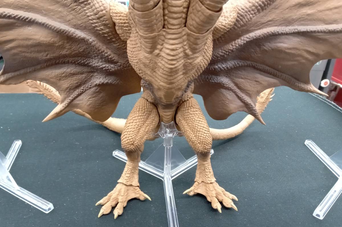 箱無し 現状品】S.H.MonsterArts キングギドラ(2019) ゴジラ キング 