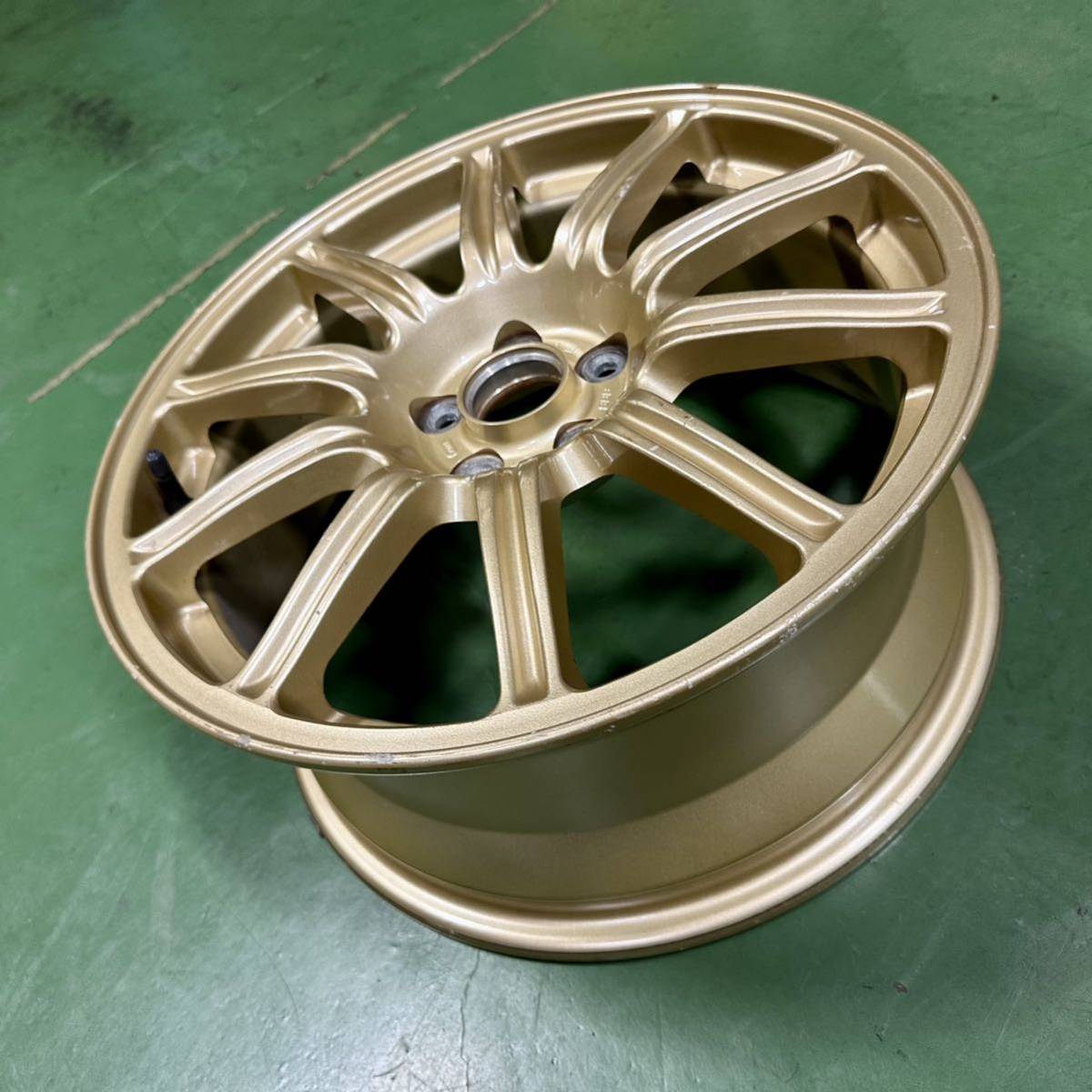 BBS 16inch 1.5J 純正アウターリップ2枚 ➀（BBS 16inch 0.5J 純正 