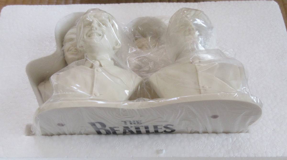 ビートルズ 胸像 置物 未使用（未開封）品】ビートルズ（BEATLES）のフィギュア胸像（限定