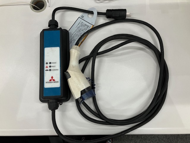 ミツビシ アウトランダー PHEV 充電ケーブル 9482A332（60） 純正