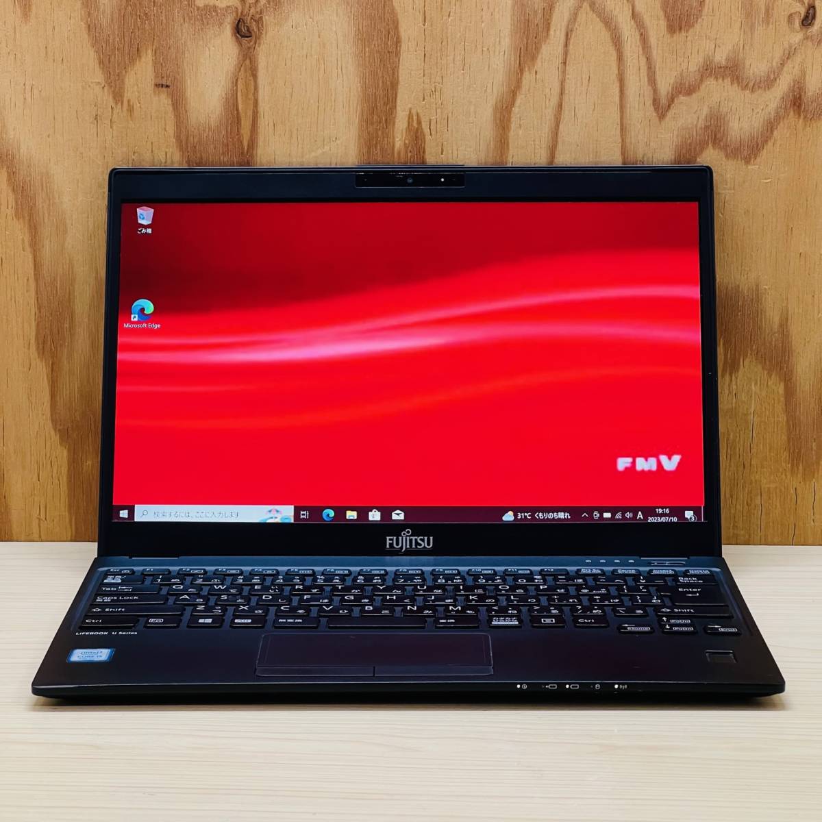 超軽量◇LIFEBOOK U939⁄B◇Core i5-8365U◇メモリ4GB◇SSD256GB