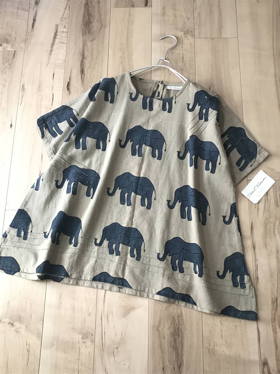 新　一宮繊維　total fashion　サイズM　☆　ゾウの絵柄チュニック　③